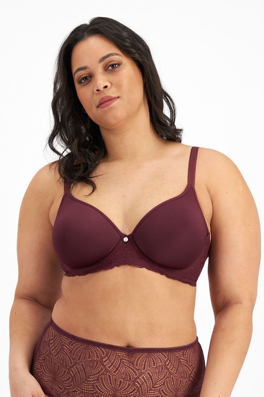 Curves Lift & Shape | Lift & Shape T-Shirt Spacer Bra Enchanted